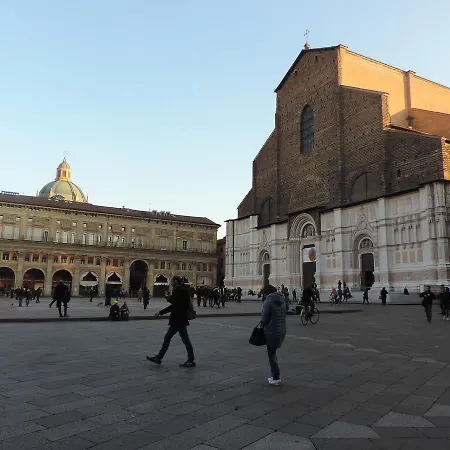 Piazza Grande Bed & Breakfast Bologna