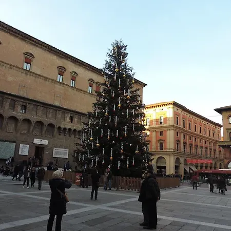 Piazza Grande Bologne